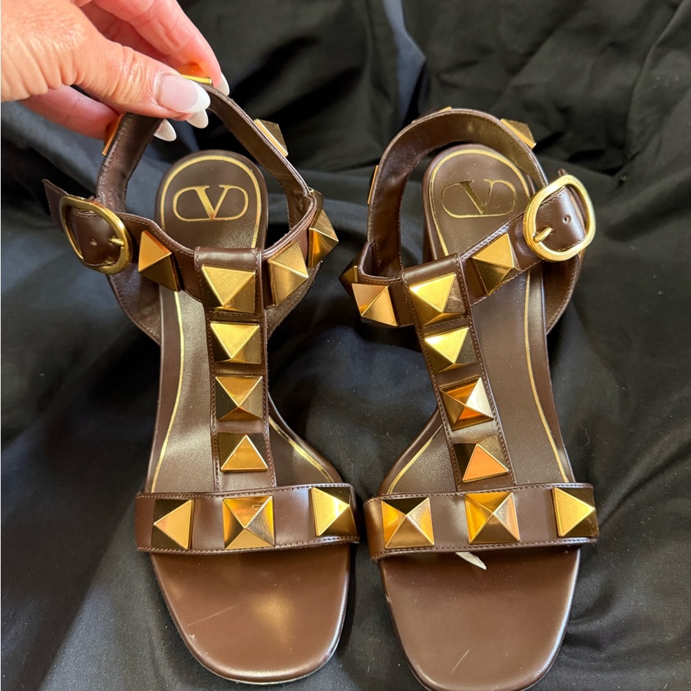 Valentino Brown and Gold Studded T-Strap Sandals